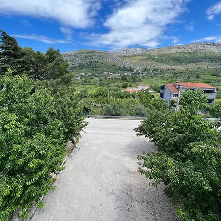 Apartman Baricevi Dvori Tugare Exterior photo