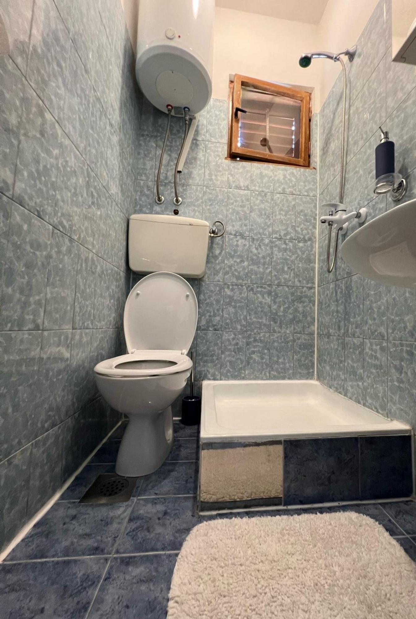 Baricevi Dvori Tugare