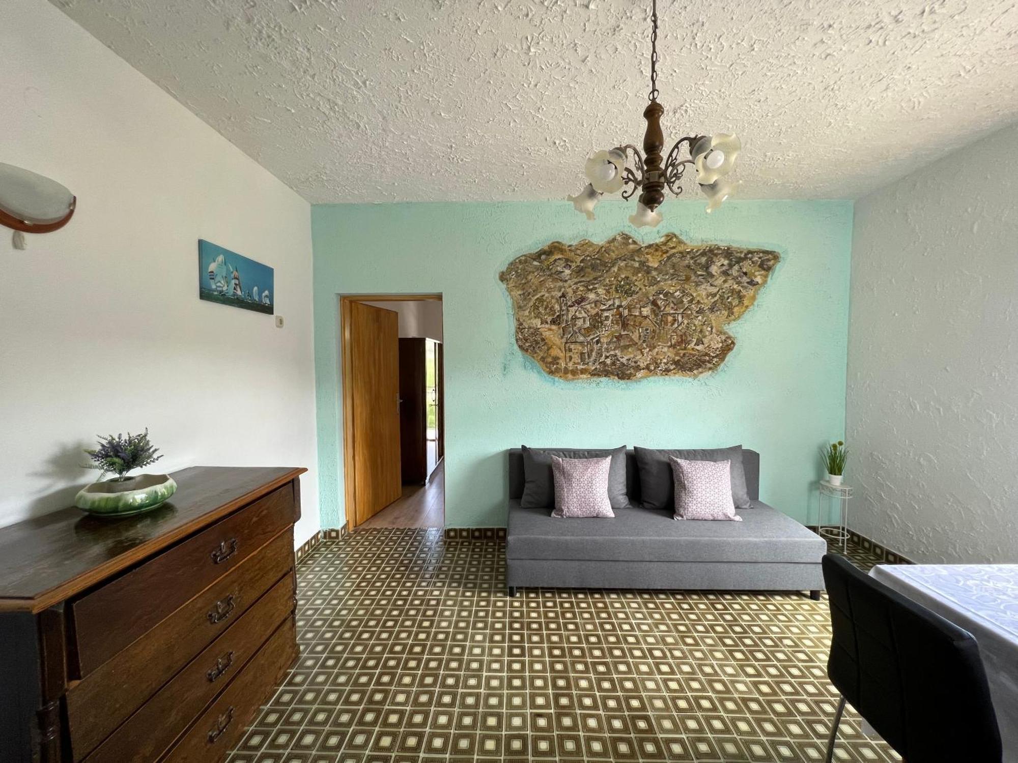 Baricevi Dvori Apartment *